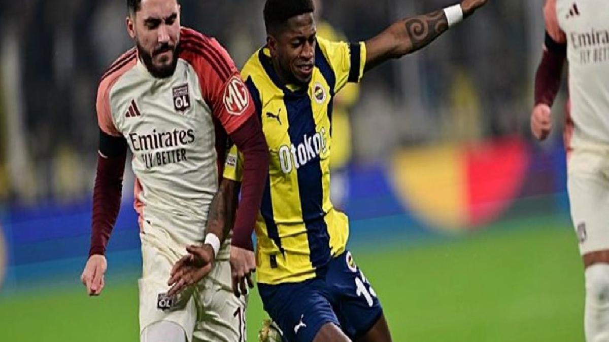 fenerbahcede-fred-bu-bahtlari-degerlendirebilirdik-dgehmZ3t.jpg