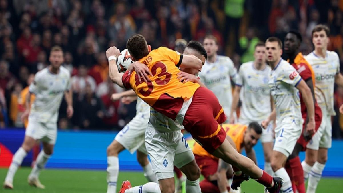 galatasaray-3-3-dinamo-kiev-mac-sonucu-ozet-uefa-avrupa-ligi-bGLRUtUp.jpg