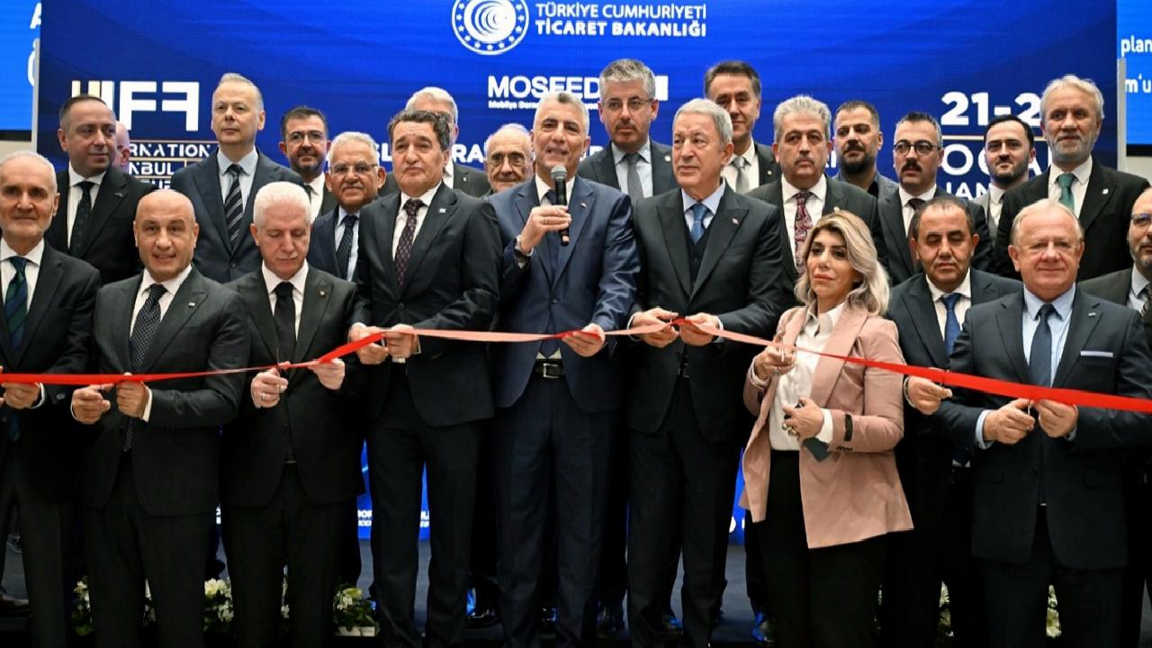 memleketler-arasi-istanbul-mobilya-fuari-basladi-turk-mobilya-bolumu-tepeye-oynuyor-88rQrNjb.jpg