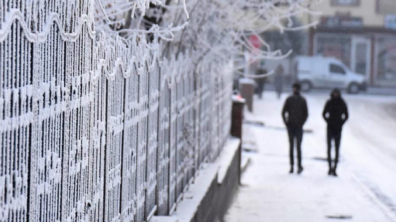 meteorolojiden-11-ile-kritik-ihtar-kar-saganak-buzlanma-cig-aNmheVnY.jpg