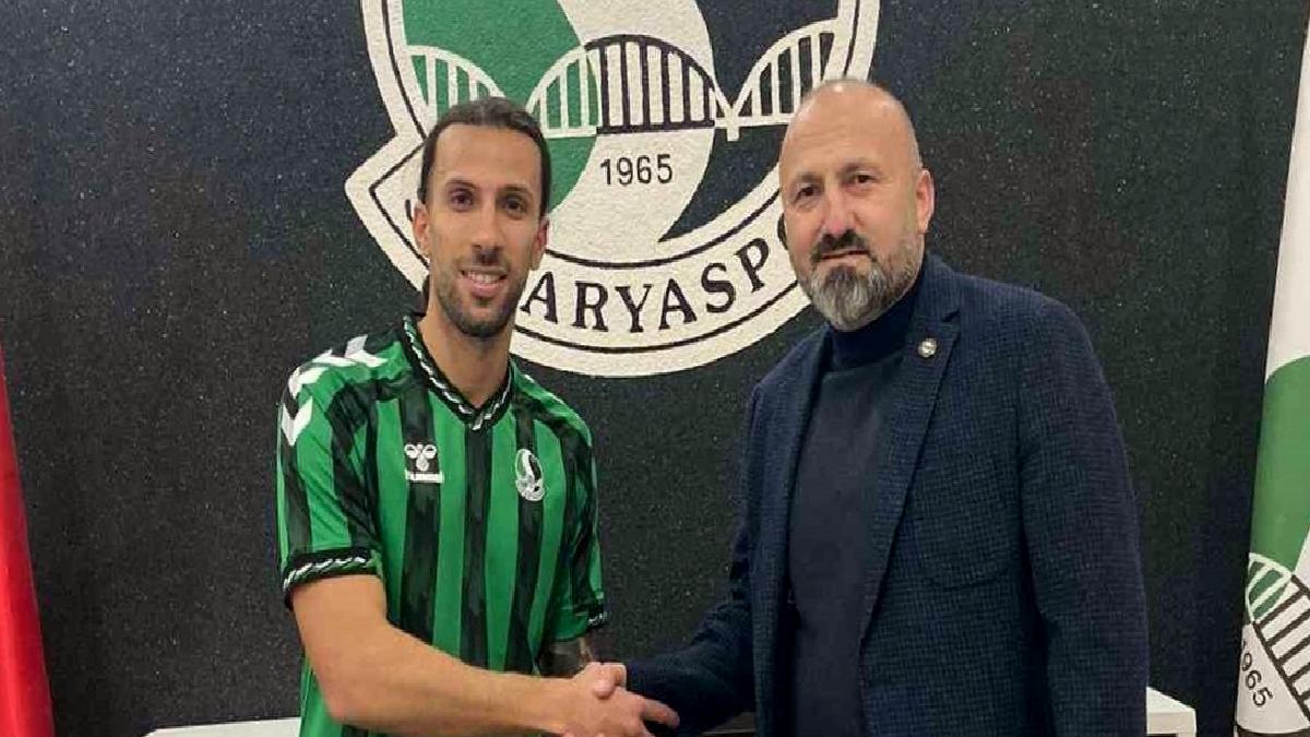 sakaryaspor-yeni-transferini-duyurdu-qtKmigbm.jpg