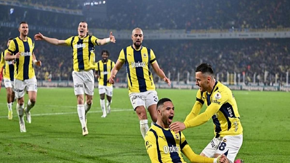 spor-muellifleri-fenerbahce-goztepe-macini-kiymetlendirdi-czTRdTF7.jpg