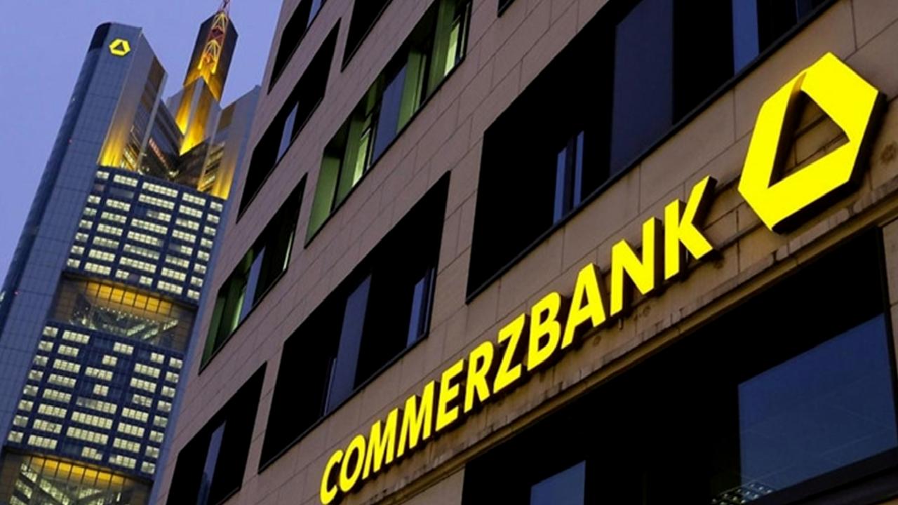 alman-hukumeti-commerzbank-icin-italyanin-kapisini-caldi-KJiXBH8u.jpg