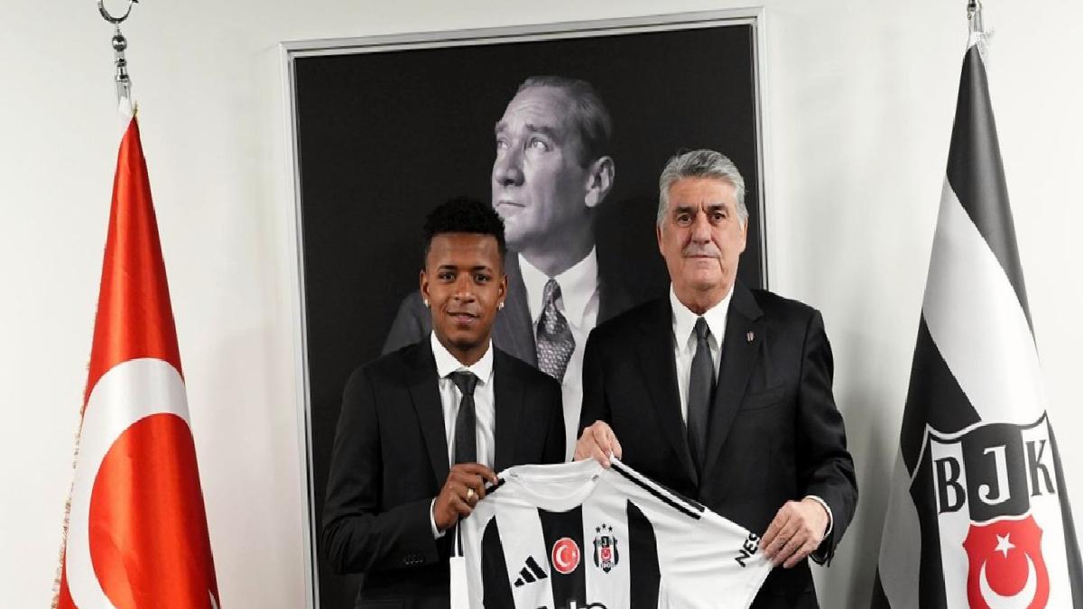 besiktas-keny-arroyo-transferini-resmen-acikladi-zBmxXewQ.jpg