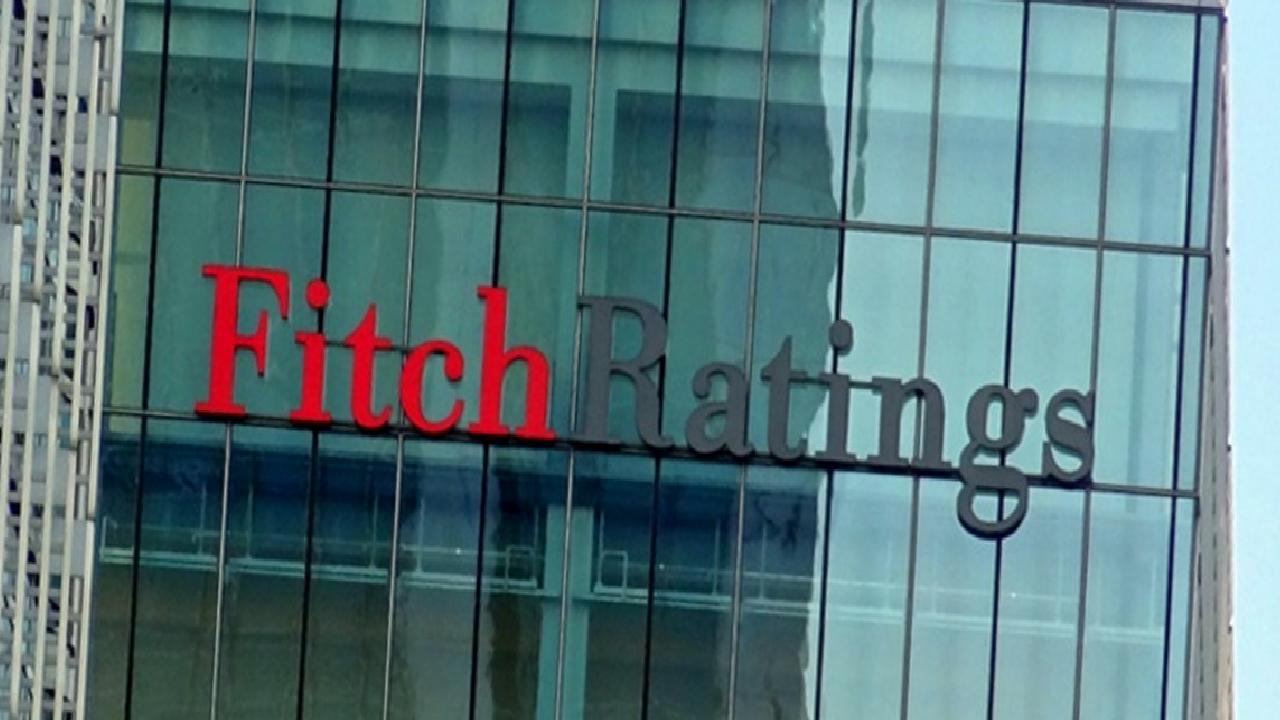 fitch-yeni-tarifeler-2025te-degerli-bir-asagi-istikametli-risk-olusturabilir-qEXNEzWn.jpg