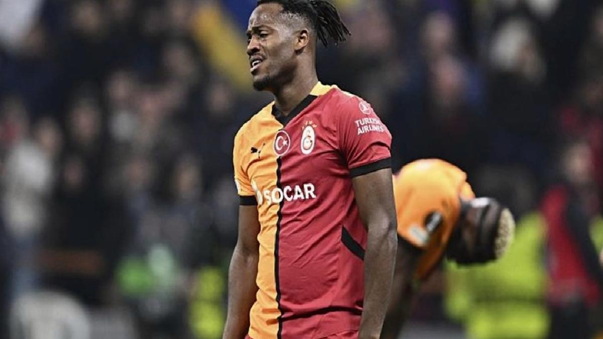 galatasaray-michy-batshuayinin-kontratini-feshetti-qAk8RZ4k.jpg