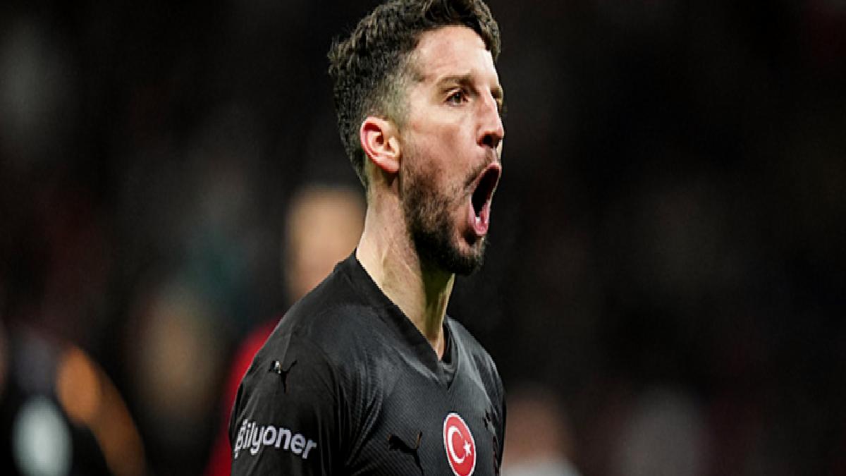 galatasaraydan-dries-mertens-paylasimi-z3zqLHf3.jpg