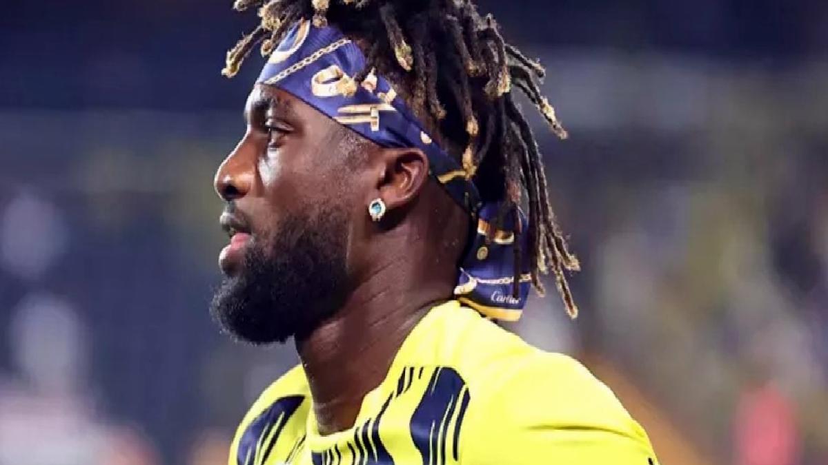 saint-maximin-fenerbahceden-ayriliyor-WaKnkxyi.jpg