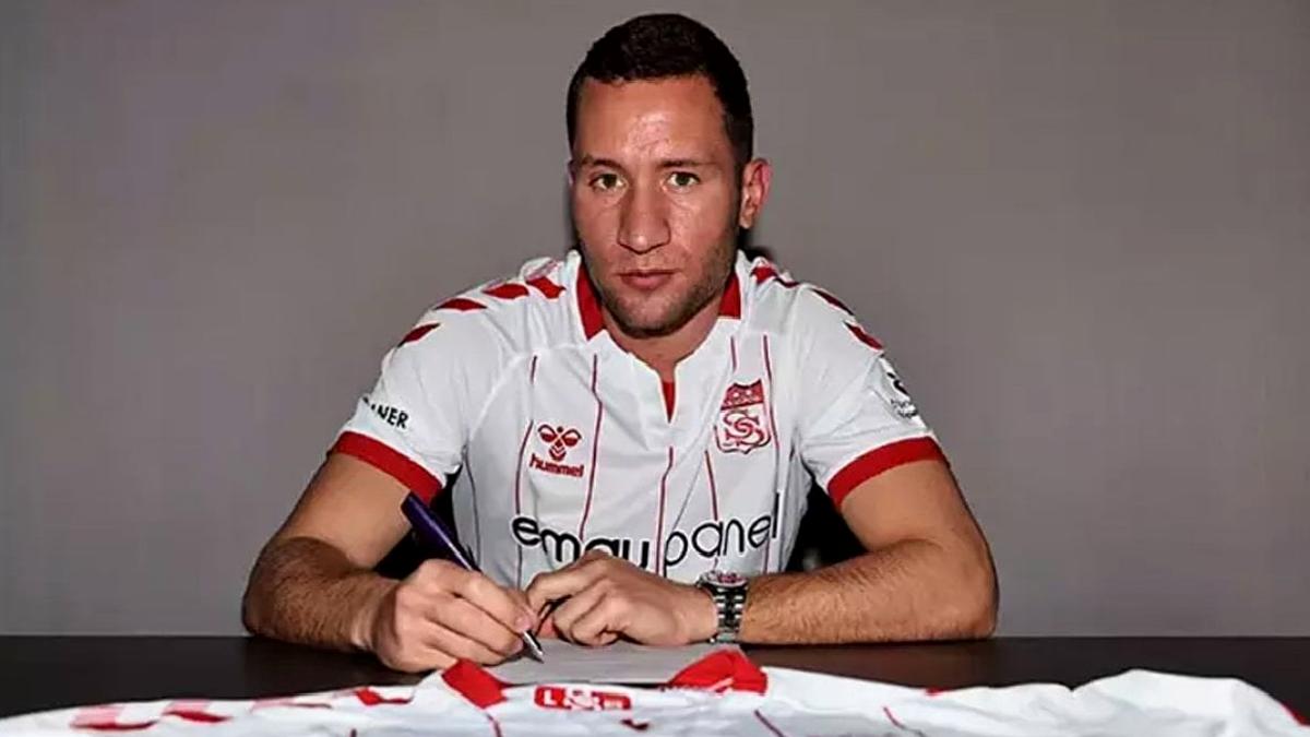 sivasspor-simic-transferini-acikladi-XTCAthY8.jpg