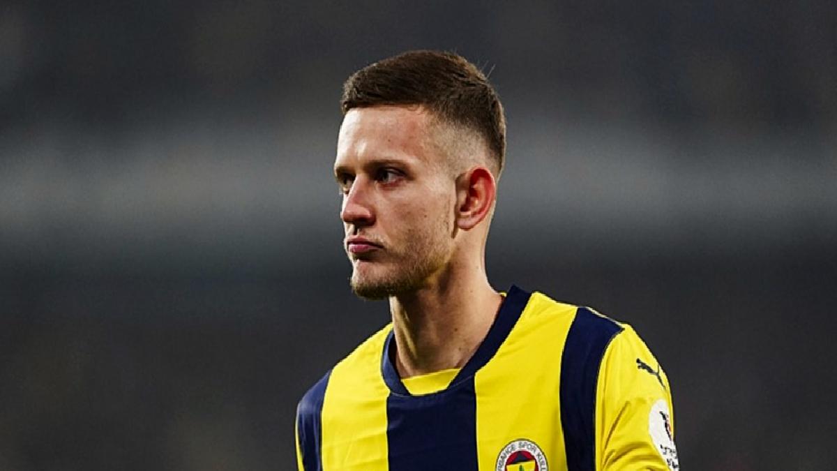 transfer-haberleri-fenerbahcenin-yildizina-12-milyon-euroluk-teklif-5DYvjhMI.jpg